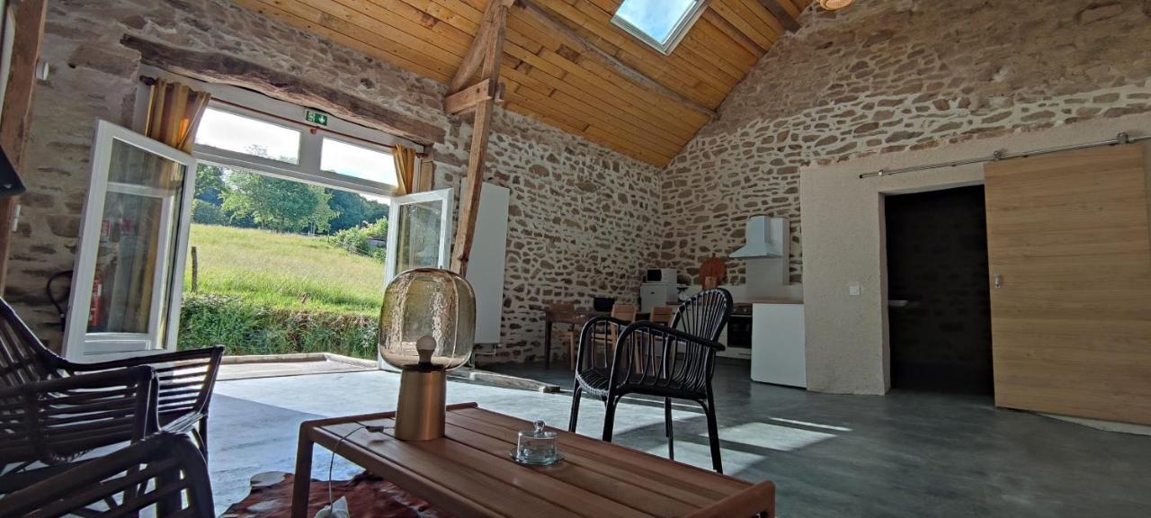 Vila Le Pas Du Loup Royere-de-Vassiviere Exteriér fotografie