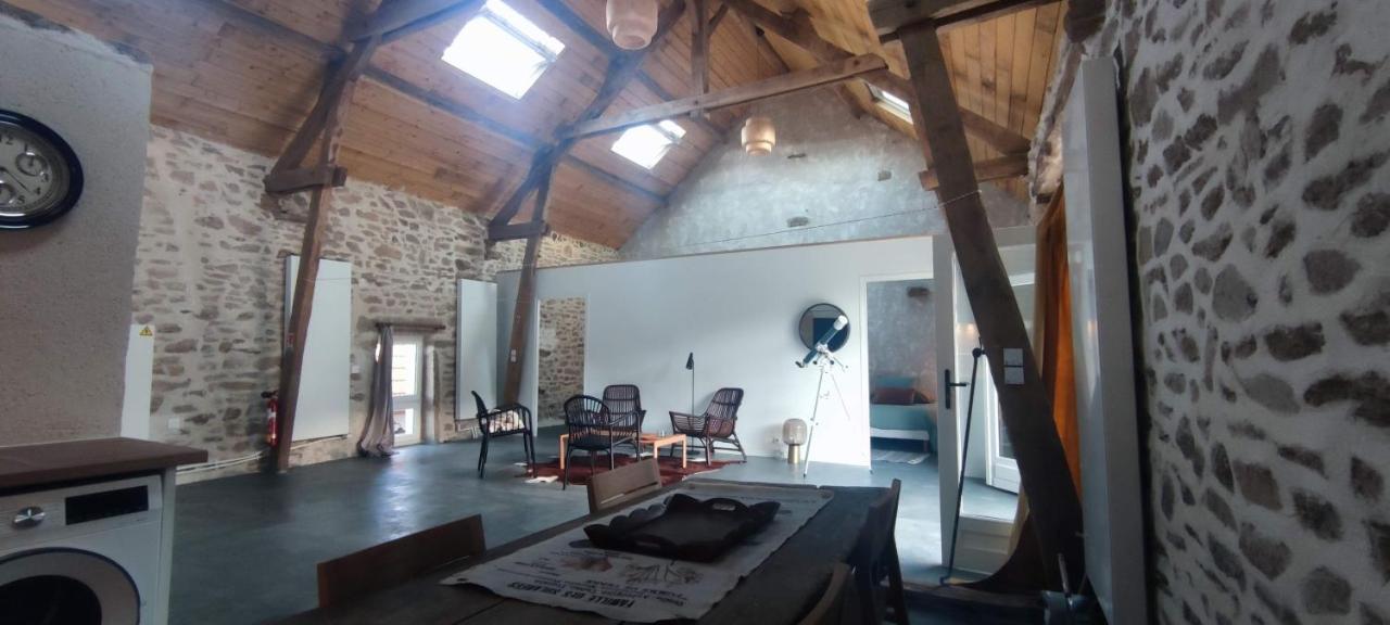 Vila Le Pas Du Loup Royere-de-Vassiviere Exteriér fotografie