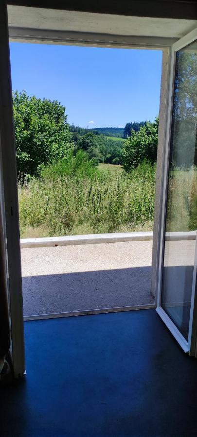 Vila Le Pas Du Loup Royere-de-Vassiviere Exteriér fotografie