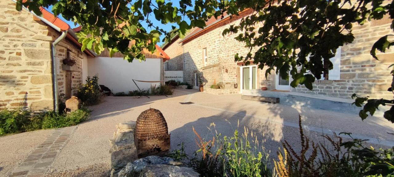 Vila Le Pas Du Loup Royere-de-Vassiviere Exteriér fotografie